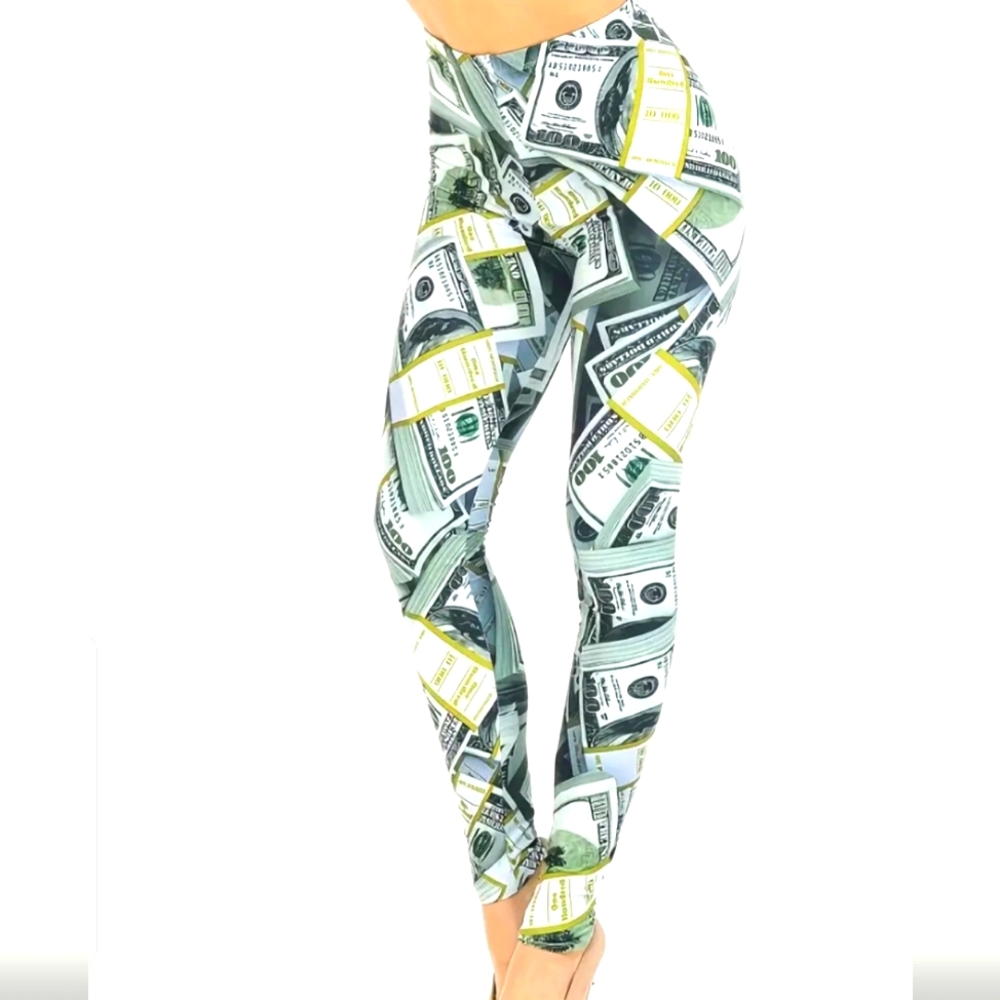 Spandex leggings with $100 logo